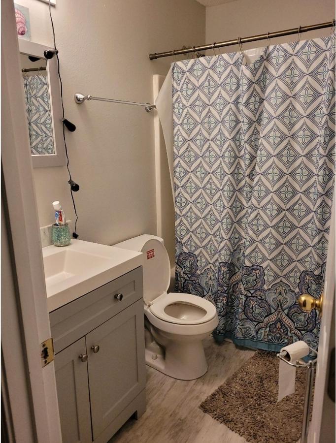Bedroom Four Minutes From Beach Πενσακόλα Εξωτερικό φωτογραφία